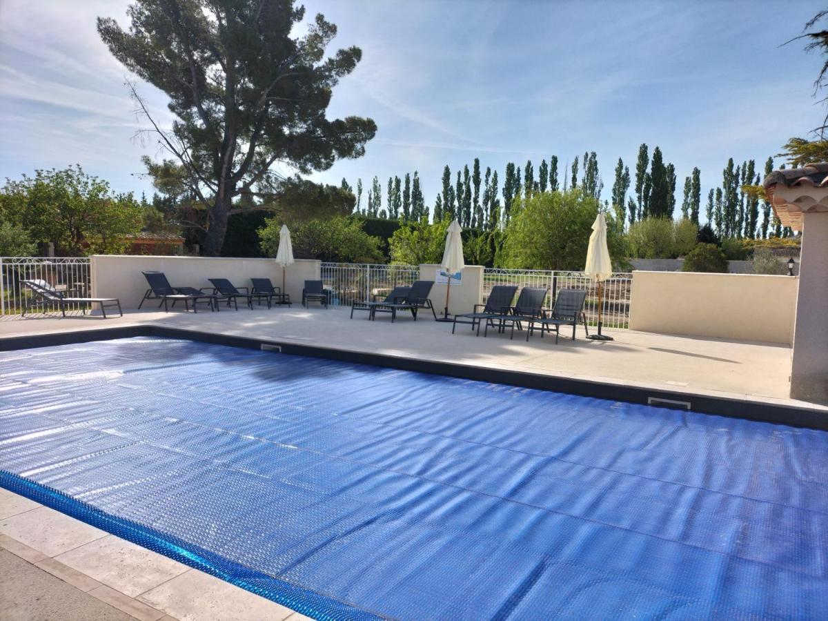 Villa Domaines des confines à Monteux Extérieur photo